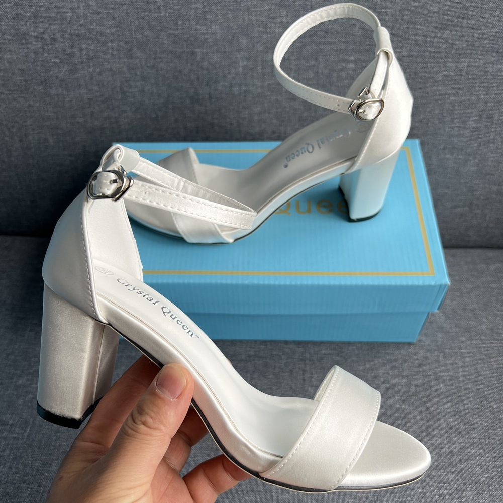 Sepatu Ukuran Besar untuk Wani - Wedding Fx ulasan dan harga